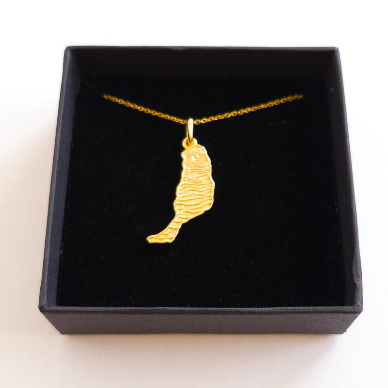 kleiner Fuerteventura-Kettenanhänger aus 925 Silber mit Dünenstruktur - vergoldet – Bild 3